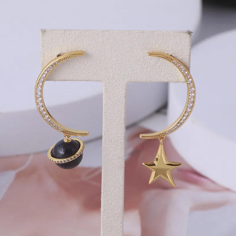 European And American Jewelry Wholesale Full Diamond Moon Smooth Star Three-Dimensional Planet Asymmetrical Female Earrings