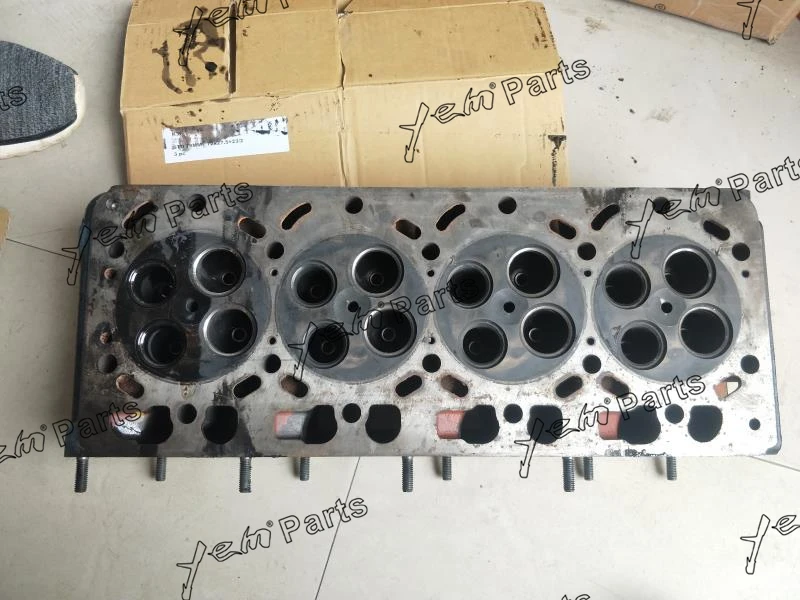 

For Kubota engine parts V3300 V3800 cylinder head 16V