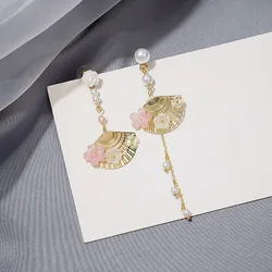 Chinese Style Hollow Fan Pendant Earrings For Women Asymmetrical Vintage Fan-shaped Shell Flower Pearl Earrings Jewelry Gifts