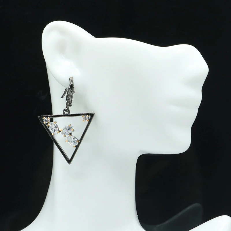 40x28mm Unique Vinitage Trangle Jewelry Set Gothic Created White Bright Cubic Zircon Black Gold Silver Pendant Earrings