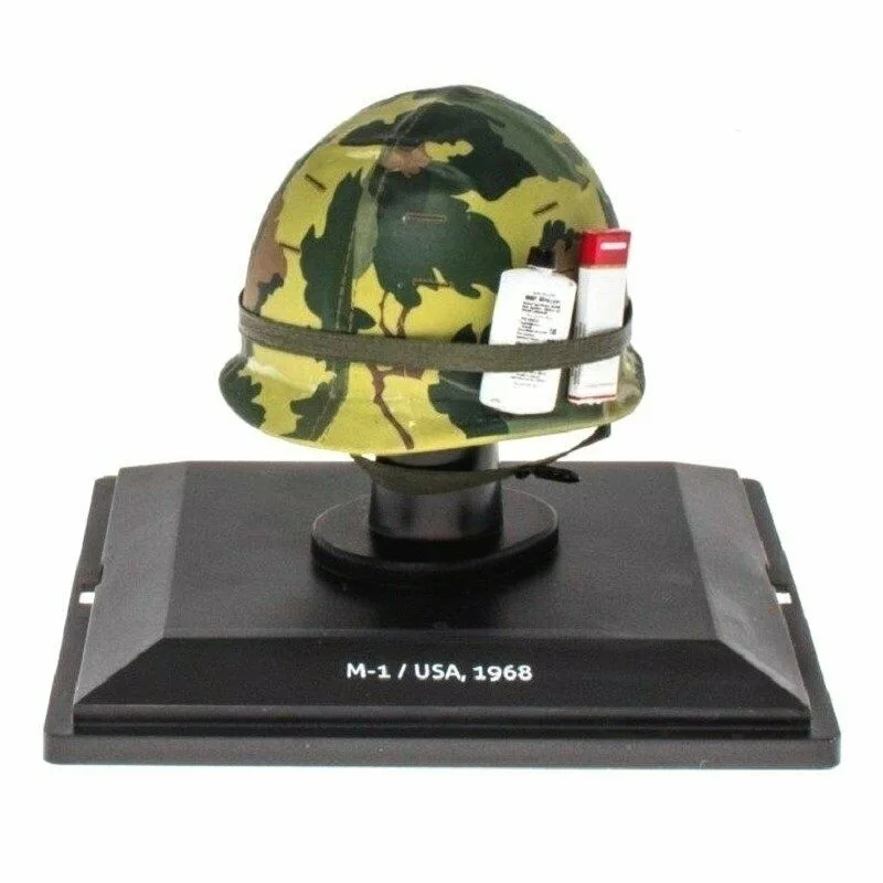 SPARK, North American soldier helmet M-1 1968 USA, 1:5 scale, miniature Diecast made from Metal and plastic made MiniMax, collection Historical Military Helmets, new in your display Perspex