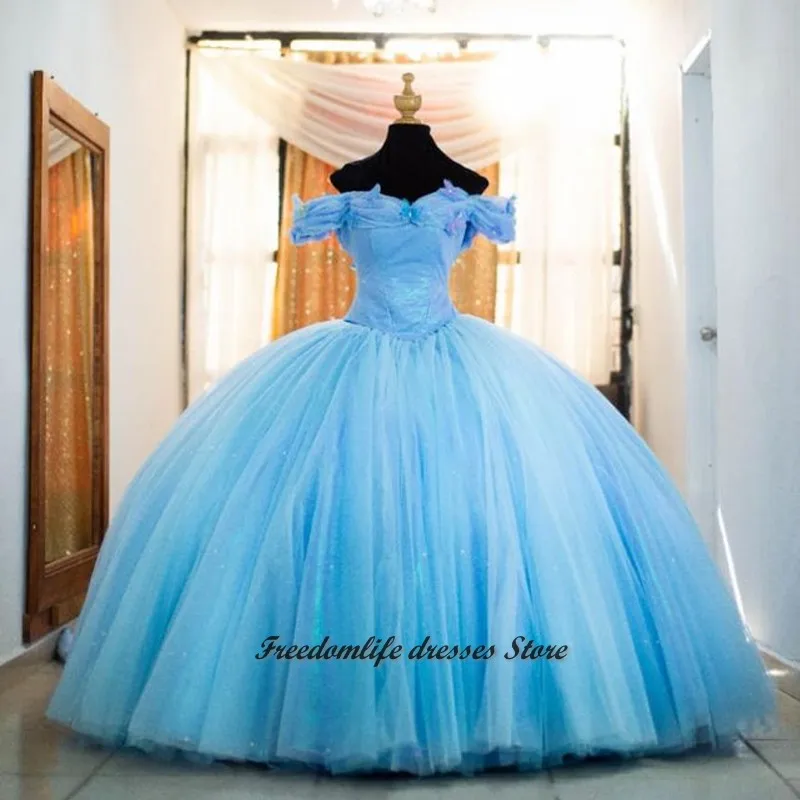 فساتين سندريلا فيستدو دي ديبوتاني الفقرة 15 anos قبالة الكتف الأميرة Quinceanera 2022 فراشة ميس السفرجل XV