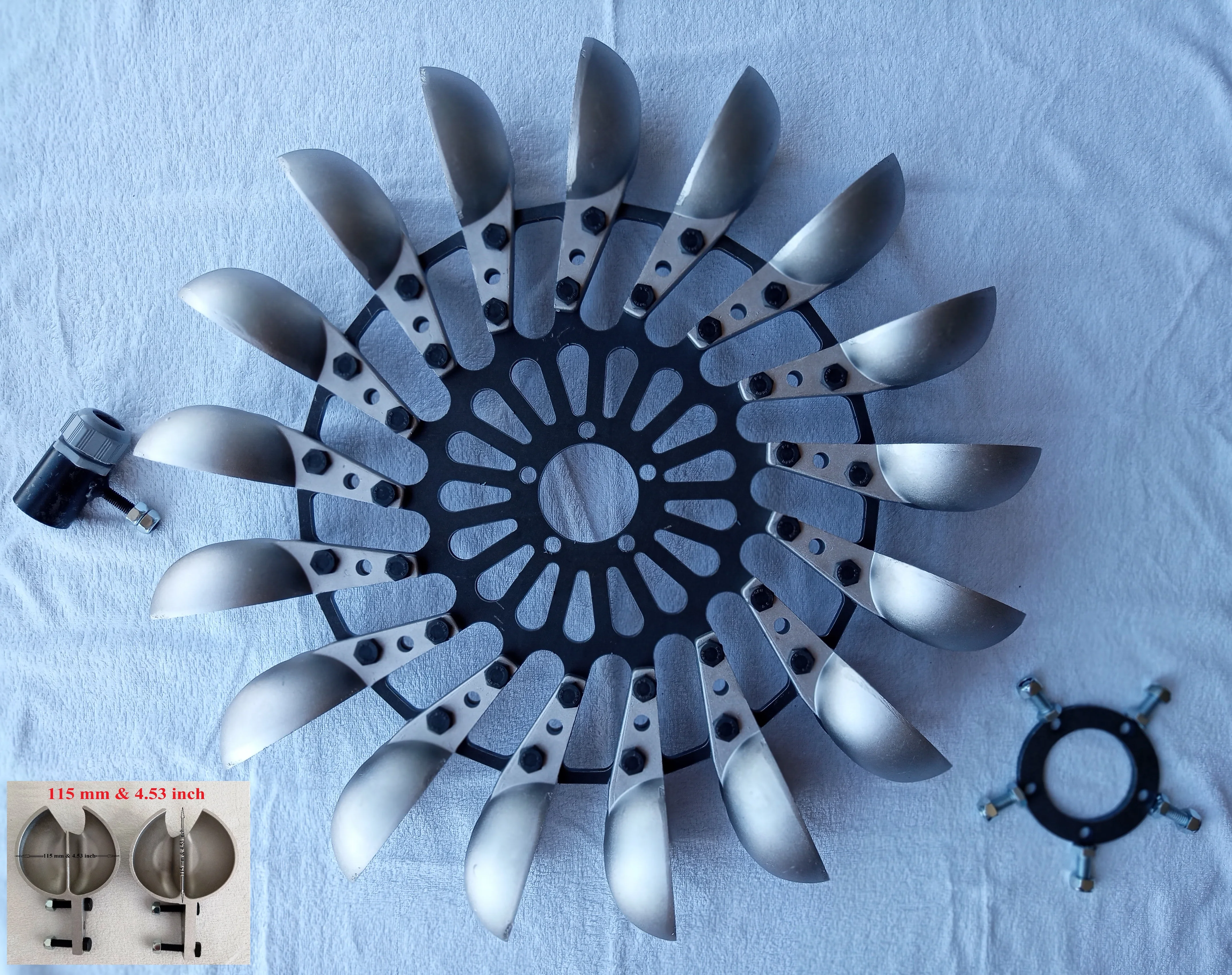 Pelton turbine wheel with 17 aluminum spoon, flange, nozzle, 630 mm 24.81 inch