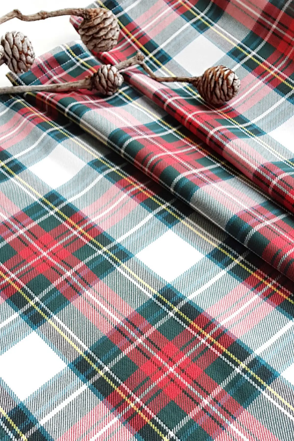 Christmas Tablecloth Runner Red Plaid 45x145 Cm Christmas Table Decoration Jute Cover Stylish Special Home Gift For Celebration