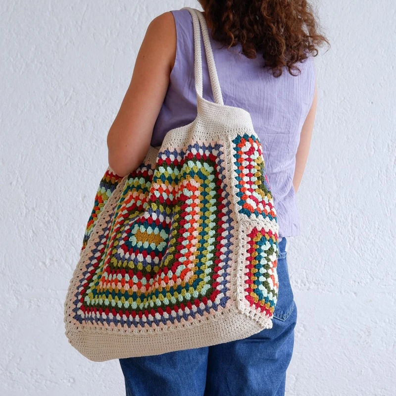 Imagem -04 - Bolsa de Ombro Artesanal Quadrada Branca Marinha Crochet Colorido Bonito Bolsas de Tricô Hippie Vintage para Praia de Verão