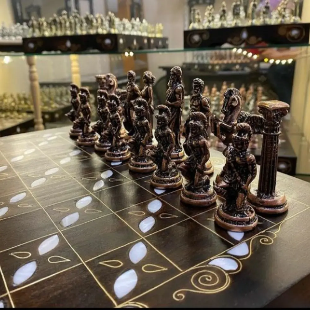 Personalized Pearl Embroidered Chess Set Luxury Chess Board Game Chess Figures Wooden Game Pieces New Home Gift Father\'s Gift