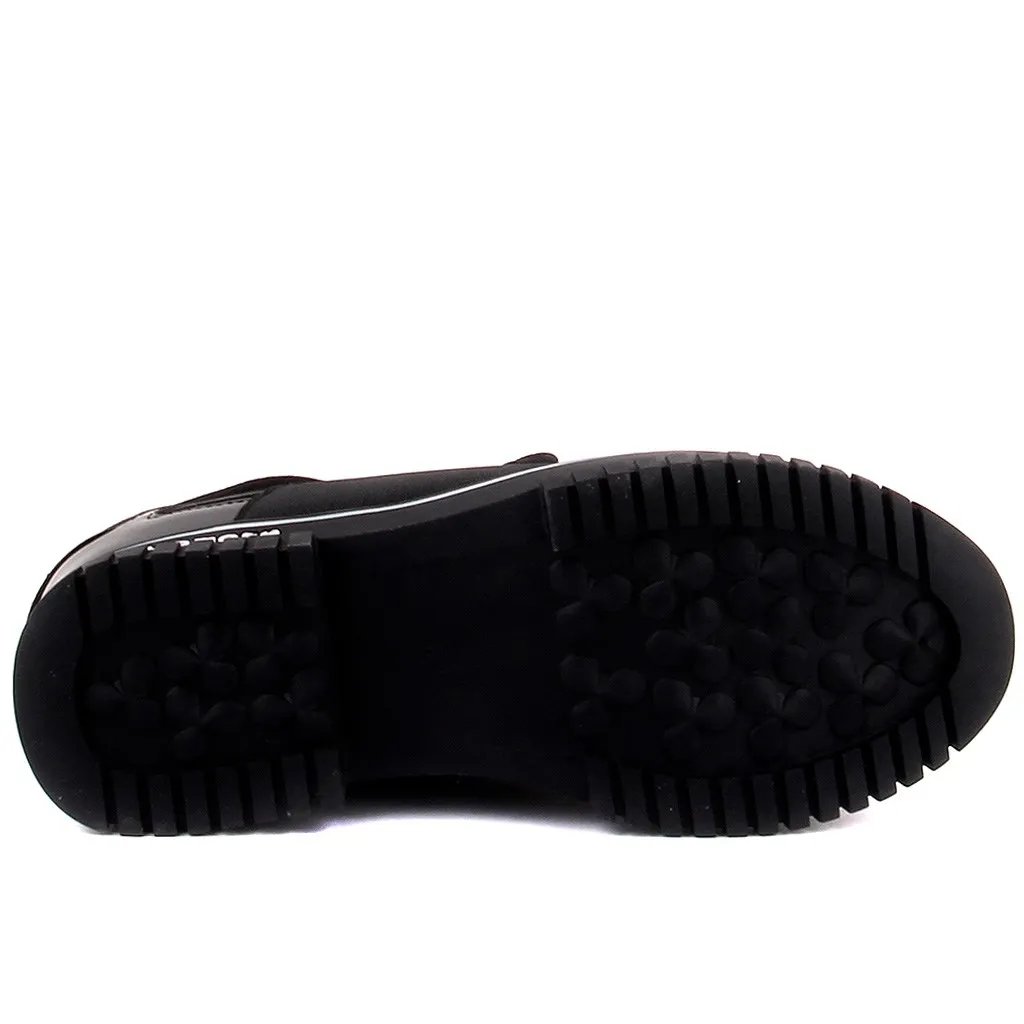 Botas femininas cor preta guja