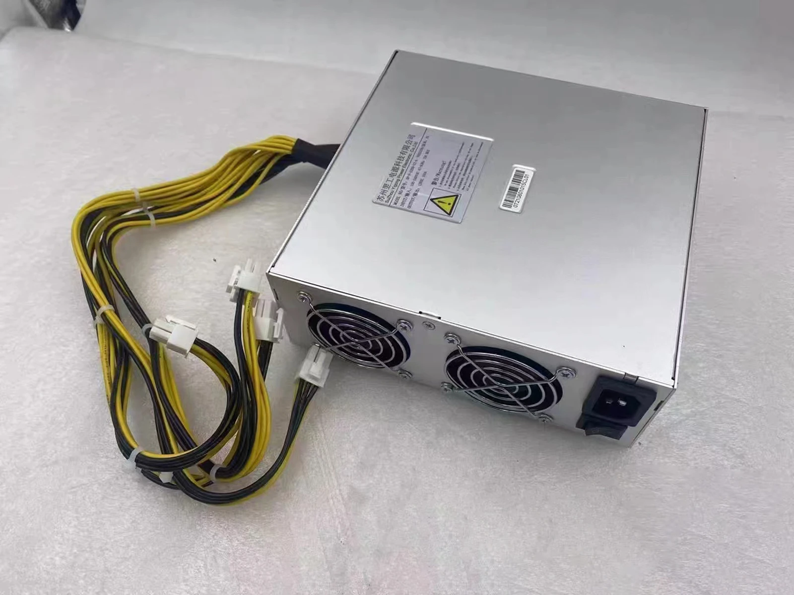 Fuente de alimentación conmutada silenciosa Original Mini Dog Kdbox Hsbox Ckbox 6pin PSU 1200w BPF 1200 12A