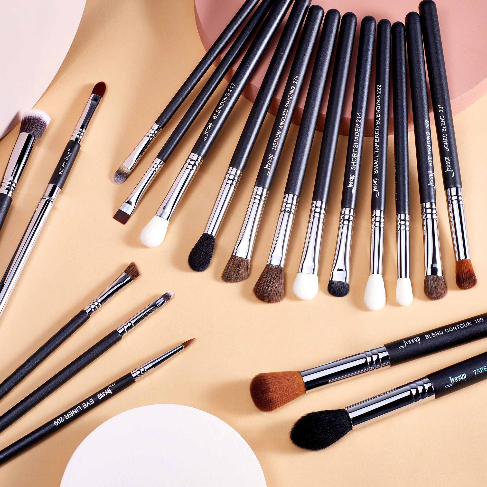 Jessup T131 set 19 pcs Makeup Brushes Set Cosmetic tools Beauty Make up Brush Eyeliner Concealer Lip Pencil Black