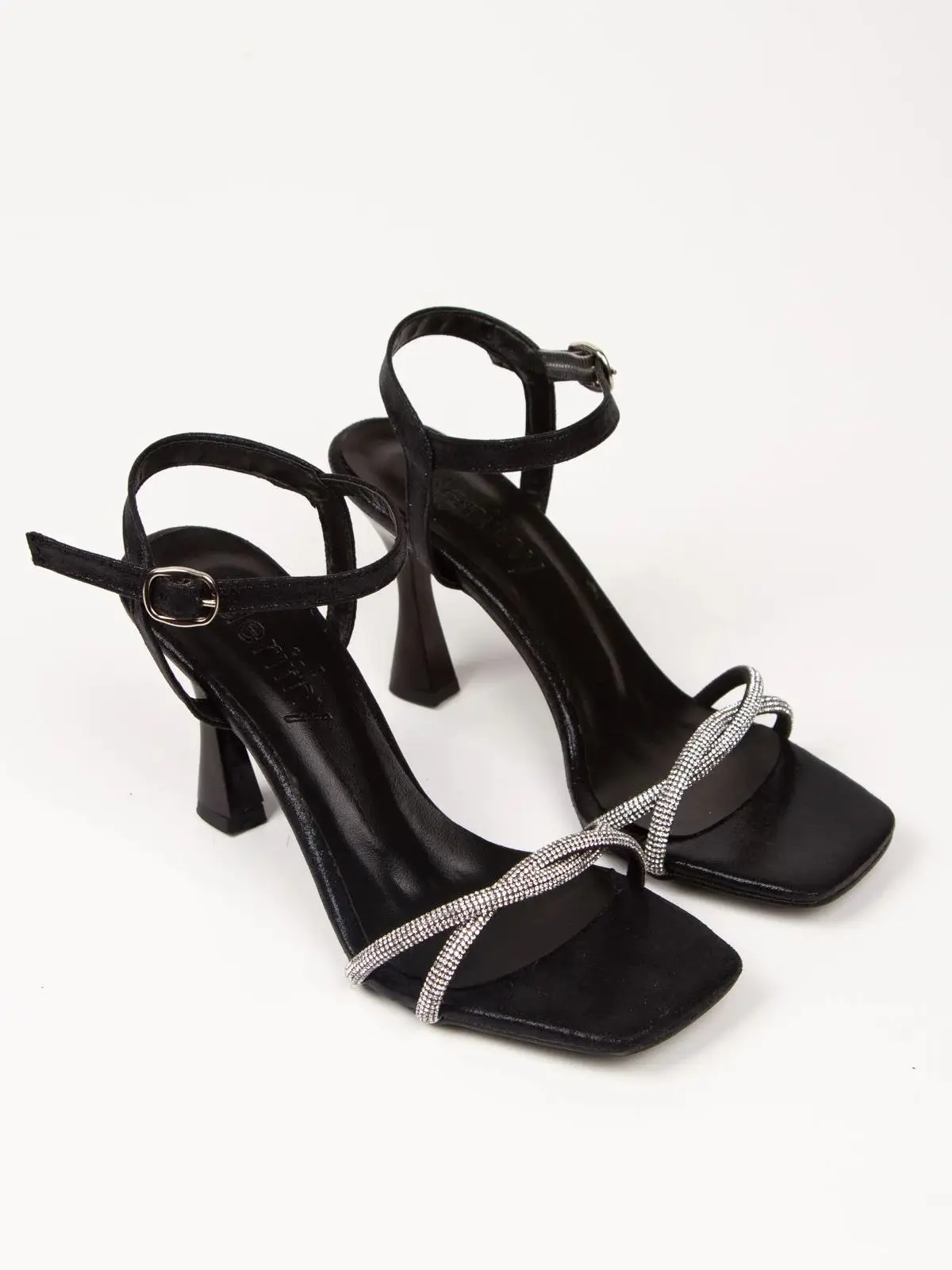 

Women's High Heeled Shoes Vulcanized Shoes Black Satin 9 Cm. Heeled Stone Embroider Open Side Buckle Strap