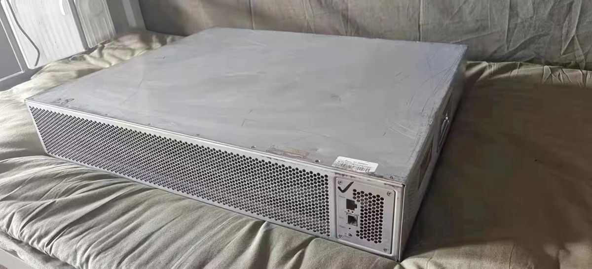 Bitmain Antminer E7 800Mh EtHash 1300W Bitmain E7 Miner Power Supply Included