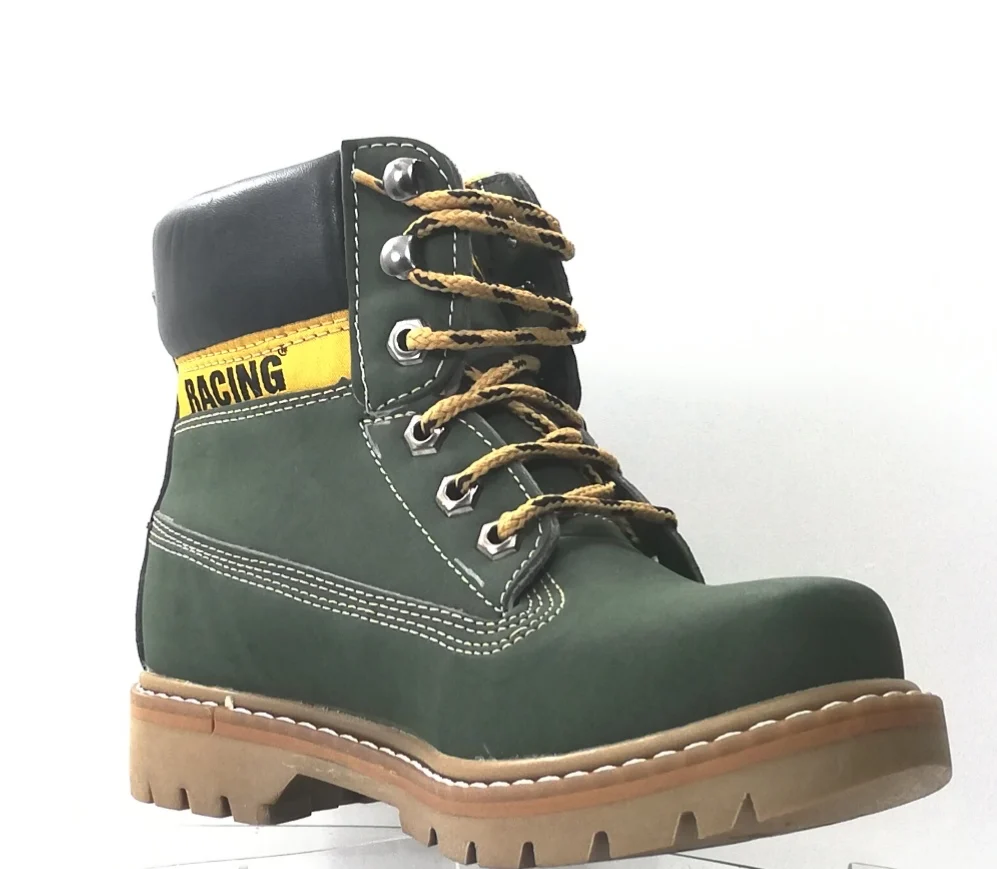 UNISEX. FOR MEN AND WOMEN. DARK GREEN, NAVY BLUE, BLACK RUBBER NON-SLIP SOLE. WATERPROOF. LATEST TREND. 36.37.38.39 NUMBER. BOOT