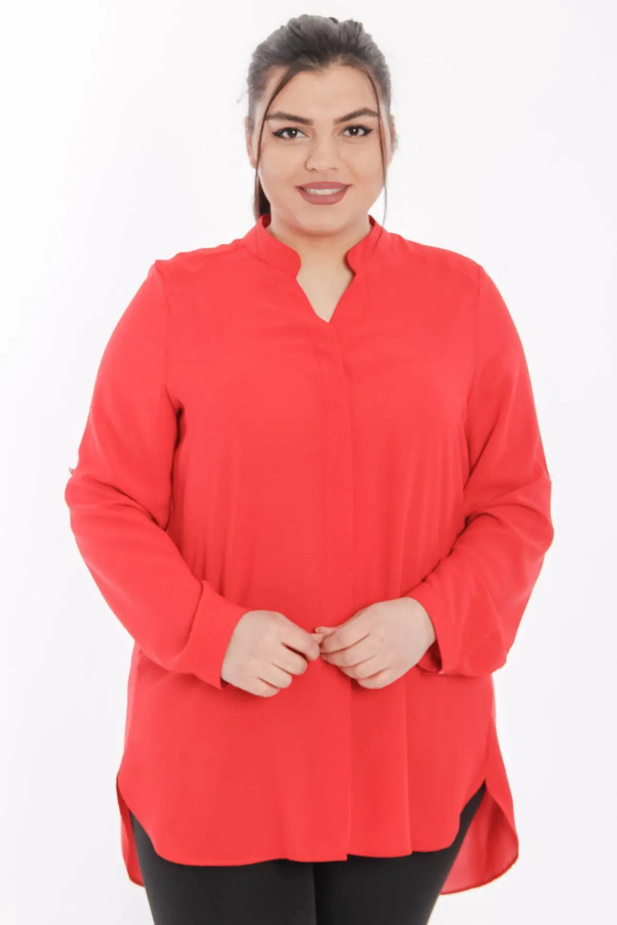 Hanezza Plus  Size Crew Neck Pleated Blouse