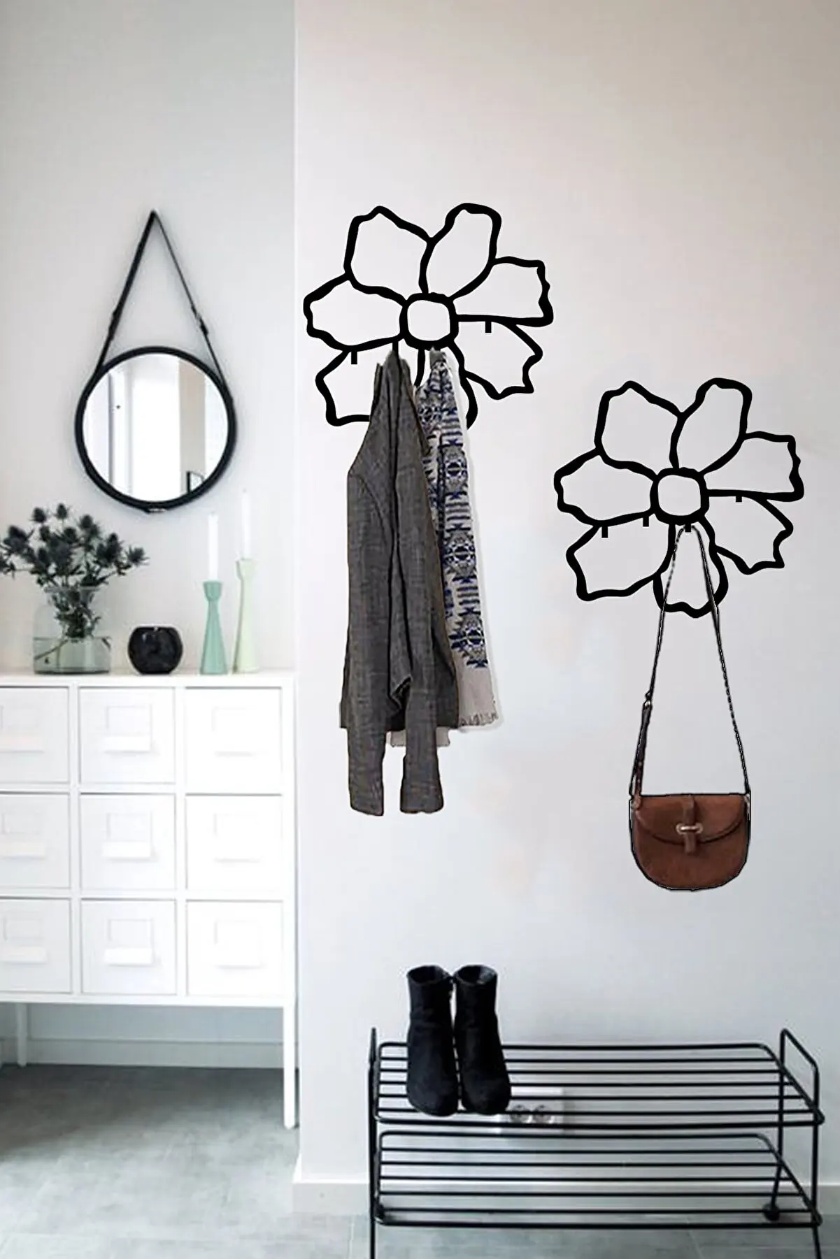 

Decorative Metal Clothes Hanger-Set of 2 Flowers, Friends Cats, Geometric Wall Luminous Flux