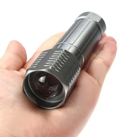 Watton WT-094 Small Strong Zoomlu Flashlight 429582957
