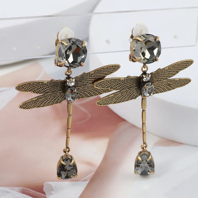 Jewelry Wholesale Retro Distressed Matte Creative Dragonfly Design Ear Clips Without Pierced Ears Can Be Worn By Women