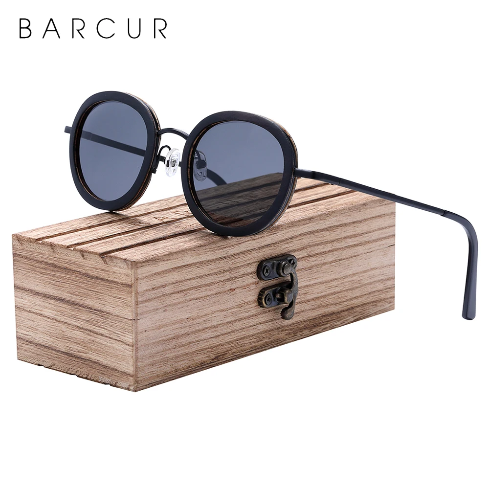 

BARCUR Stylish Retro Women Walnut Round Sun glass Wood Polarized Sunglasses Handmade Wood Eyewear Beach Glasses UV400