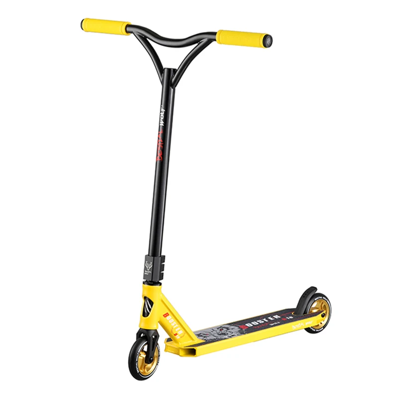 BOOSTER B18-YELLOW BESTIAL WOLF Scooter Pro Freestyle yellow