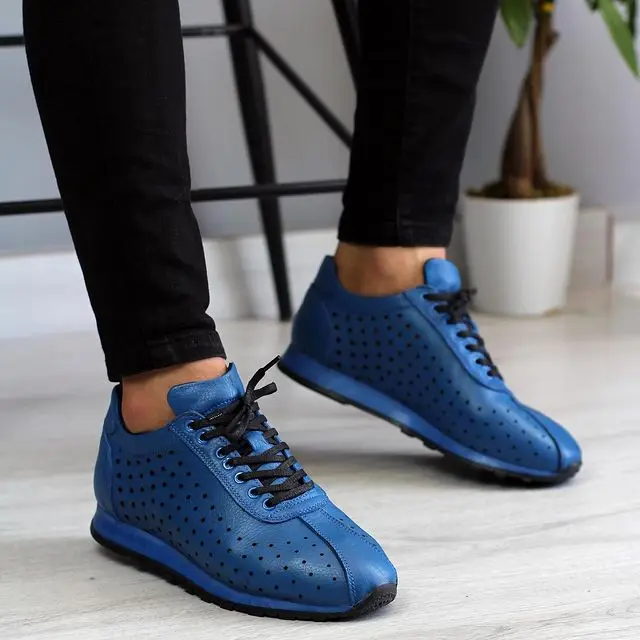 Trend 2021 young comfortable shoes Boy fashion walking shoes men genuine leather men's designer shoes luxury brand men's Moon