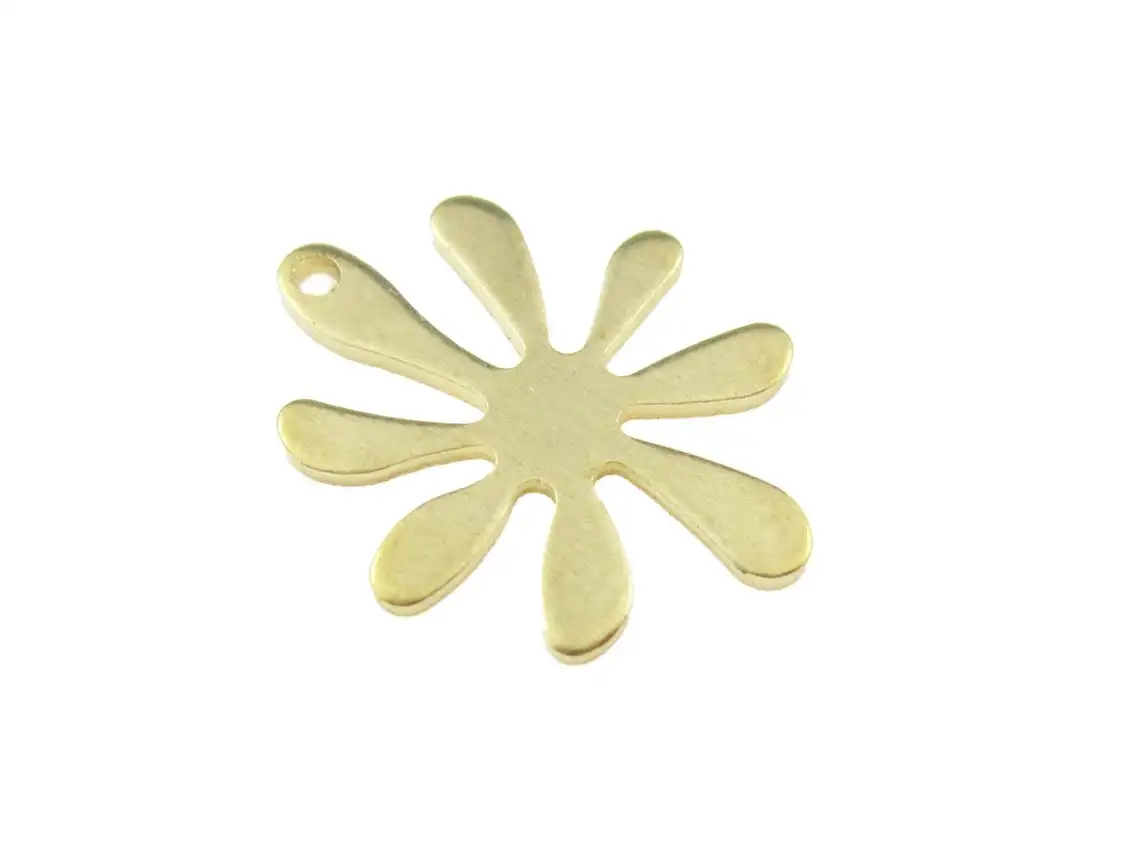 

10pcs Brass charms, Flower earring charms, Dangle earring pendant, 20x16x1mm, Earring findings - R1441