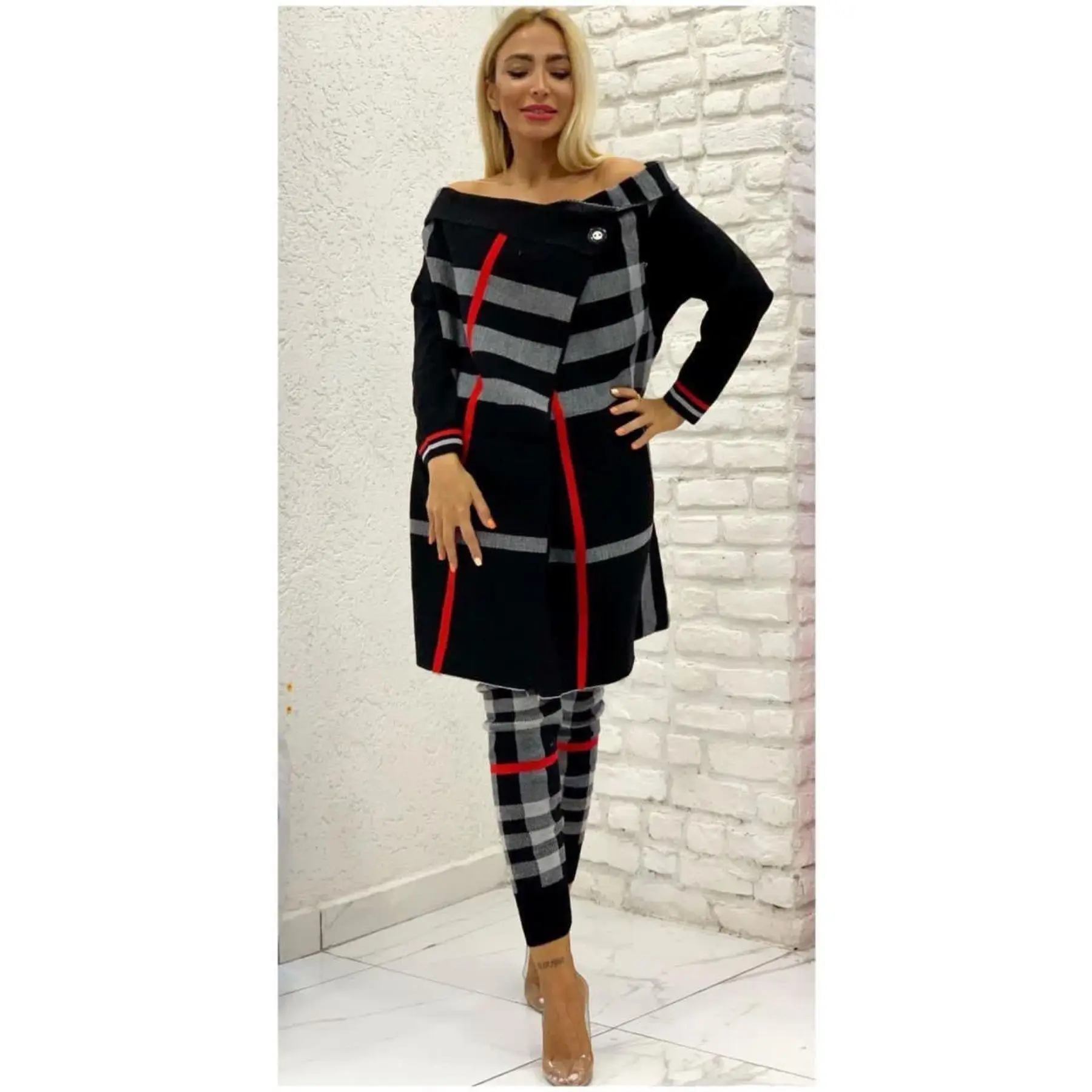 2 Pieces Women\'s Knitwear Buttoned Cachet Top and Pants Double Flexible Suit Set Striped Turkey Dubai 2021 Fashion Clothing Set