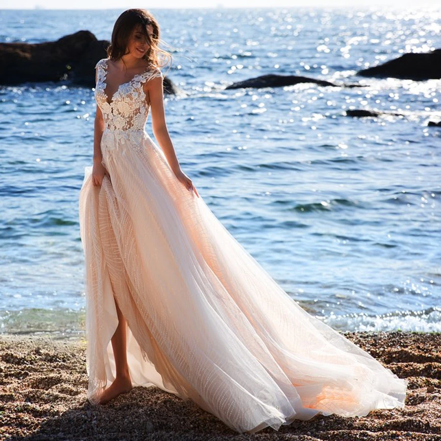 

V-neck Exqusite Lace Sequind Beach Wedding Dress Champagne Elegant V-neck Bridal Dress vestidos de noiva