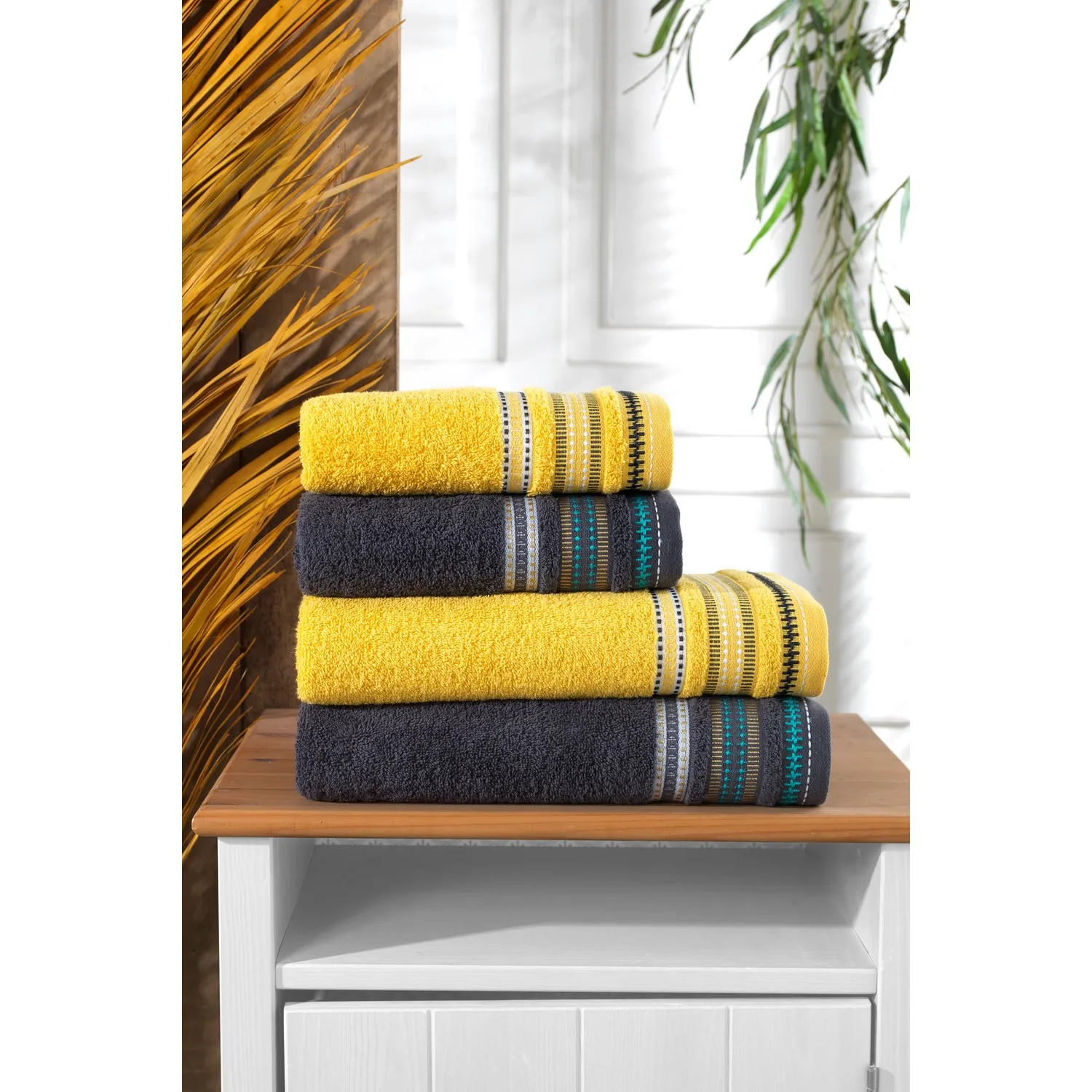 Premium Luxury Hotel & Spa, Turkish Towel 100% Turkish Genuine Cotton 4-Piece Towel Set for Maximum Softness and Absorbency