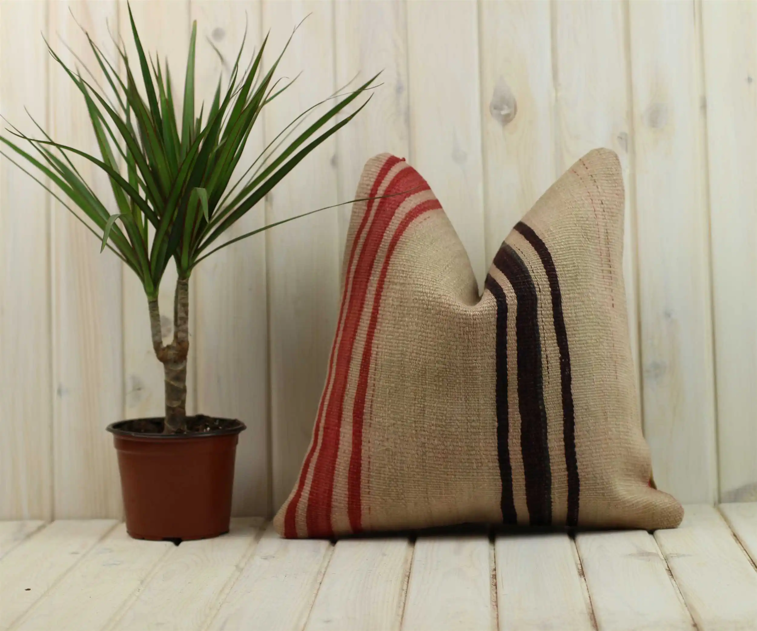 Handmade Kilim Pillow Cases Hand Woven Turkish Anatolian Traditional Motifs Cushion Cover Vintage Home Decorative Zip Carpet