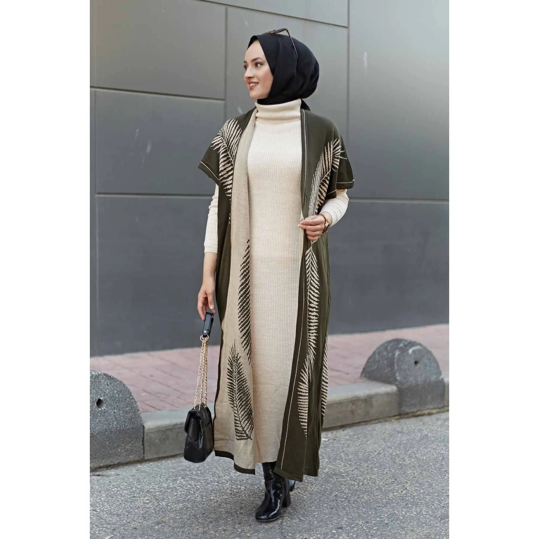 2 Piece Women\'s Knitted Set Maxi Turtleneck Embroidery Pattern Dress and Leaf Pattern Bat Wing Sleeved Cardigan Muslim Fashion