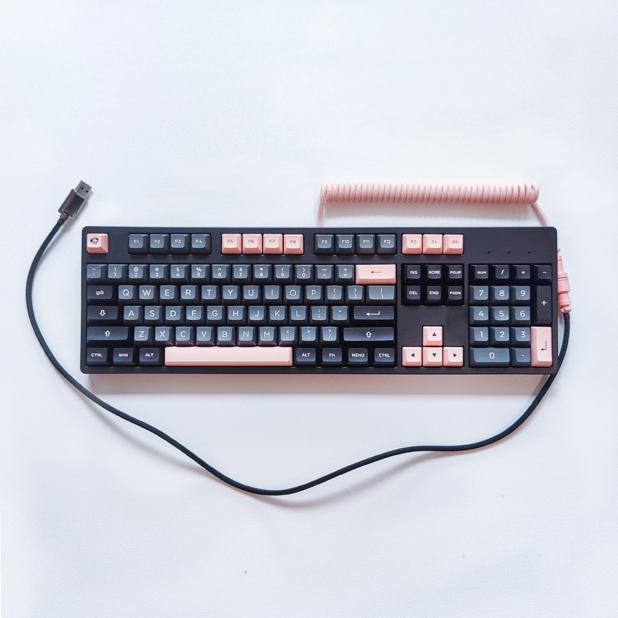 

KASHCY Black & Pink Handmade DIY Detachable Coiled Cable Keyboard Type-C Mini Mirco to USB Connector For Mechanical Keyboard