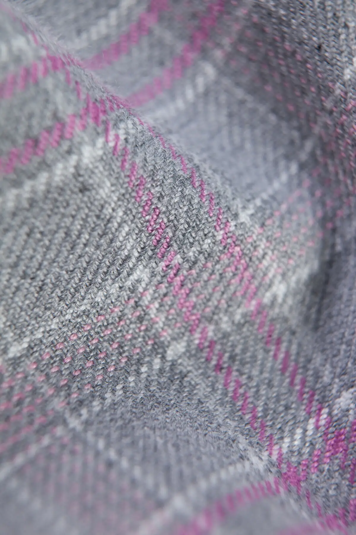 103-1 100cmx150cm Ecossaise Plaid Fabric High Quality Tartan Scottish Polyester Viscose Cotton Yarn Twill Pleated Gray Lilac