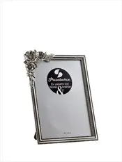 Paşabahçe Decorative Silver Color Bouquet Picture Frame 13 x18 cm