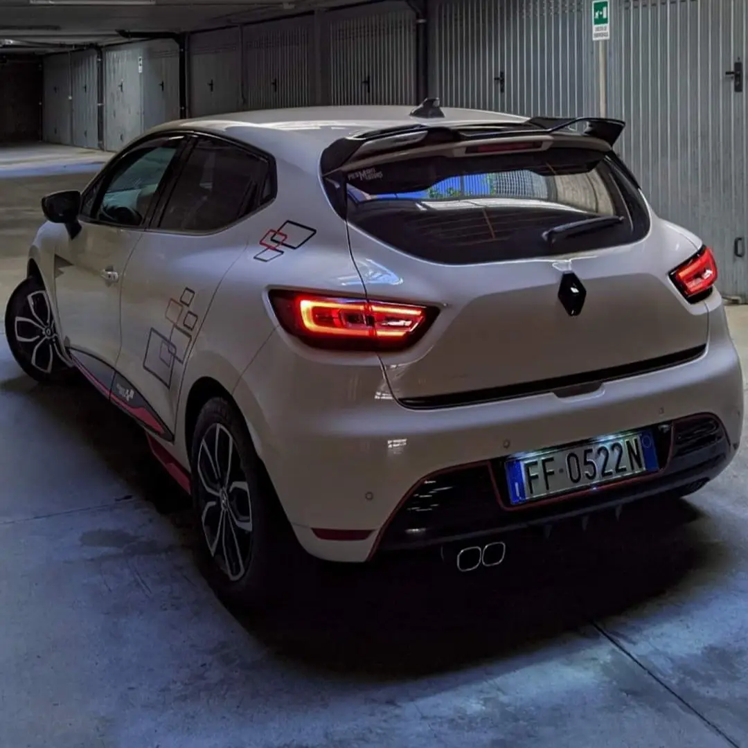 Renault Clio 4 RS V Cup Spoiler 2012-2020 Plastic, Clio 4 Rear Windbreaker 2012 - 2019 HB Clio Plastic Spoiler