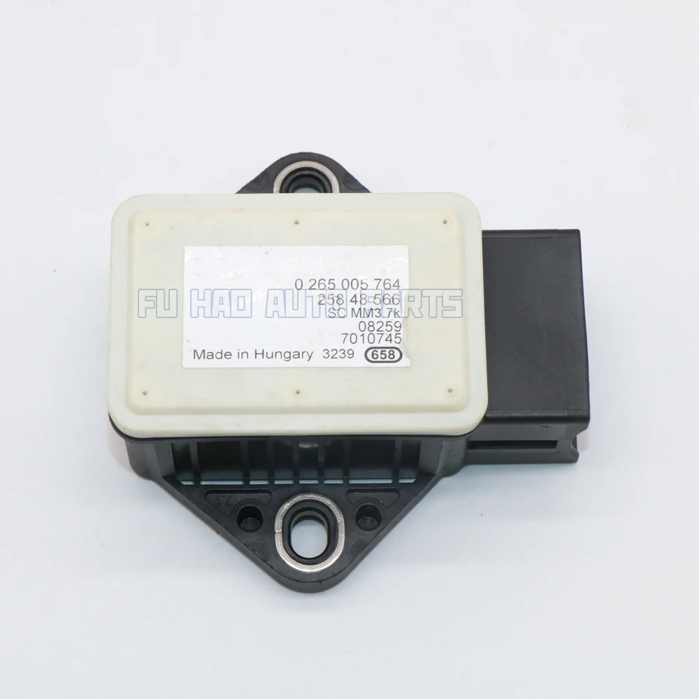 

OEM 25848566 Yaw Rate Sensor Module for Buick Enclave Cadillac Escalade Chevrolet Corvette Tahoe GMC Acadia 25930324 15197080