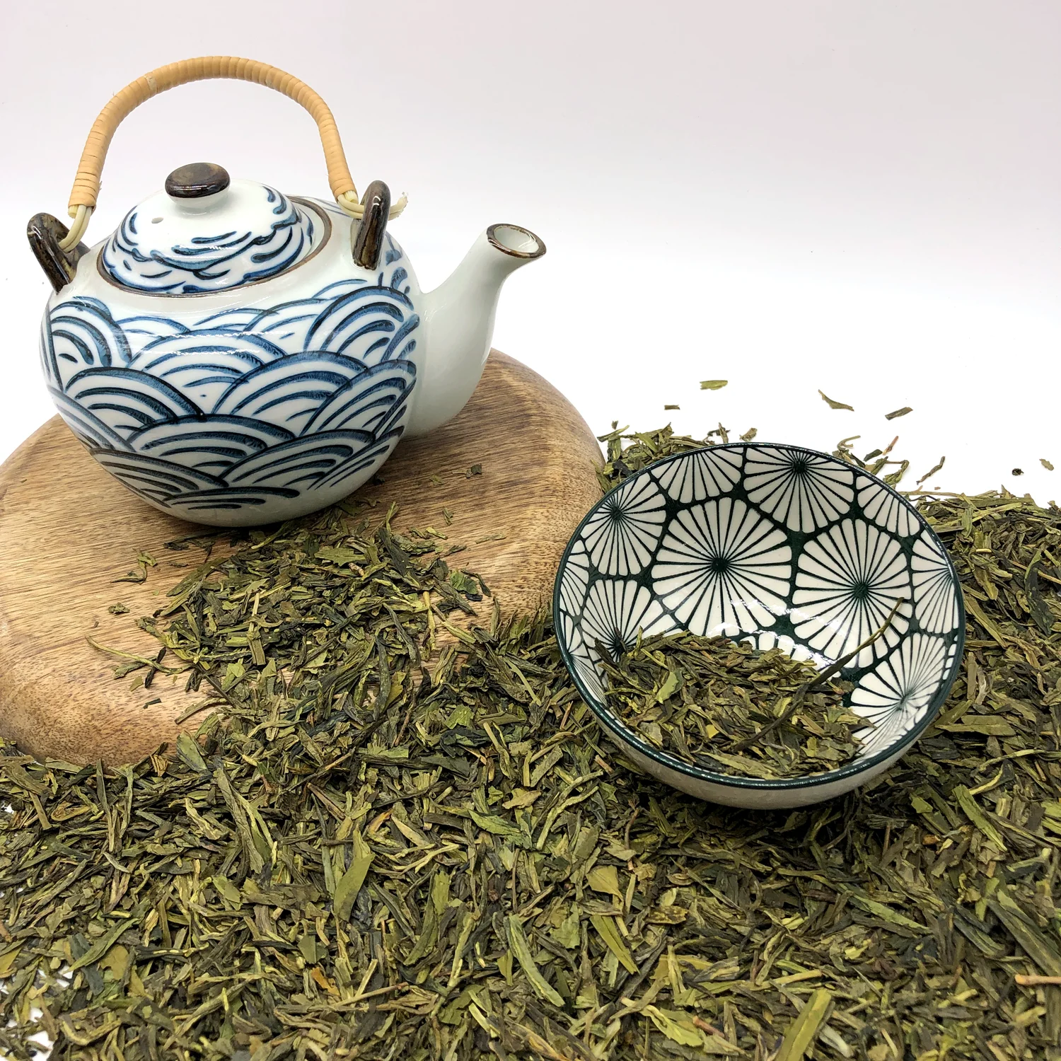 Original Green Lung Ching tea 100 grams | Chinese origin | Loose leaves | herbal and spicy flavor | High quality