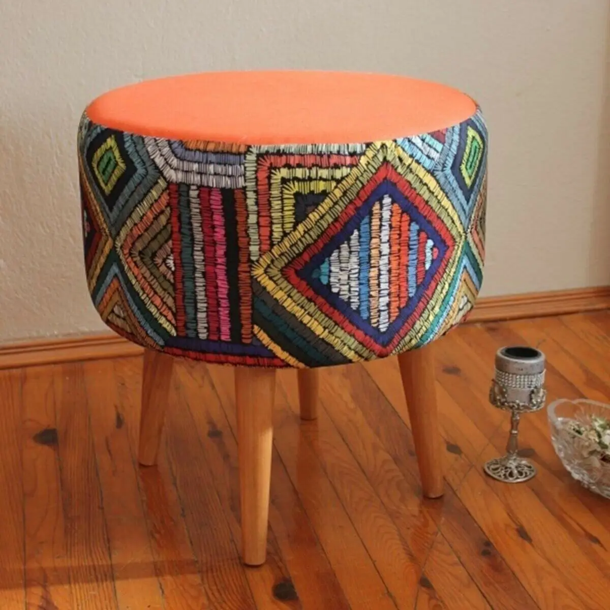 Retro decorative ethnic living room stool patterned cylinder hotel store pouf bench seat home furniture chair coffee small table