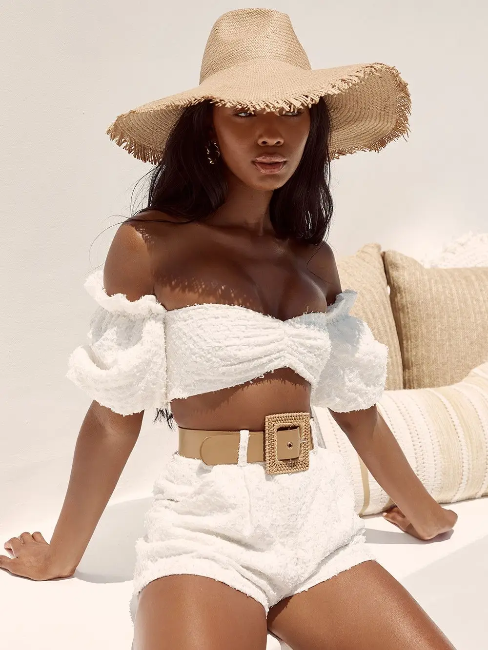 Conjunto de dos piezas con hombros descubiertos para mujer, Top corto de manga abullonada, pantalones cortos anchos de cintura alta, chándal Sexy,