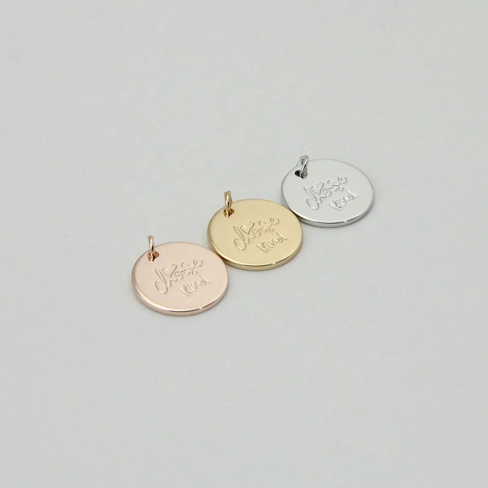 Wholesale Fashion Jewelry Disc Choose Kind Engraved Pendant Necklace For Women