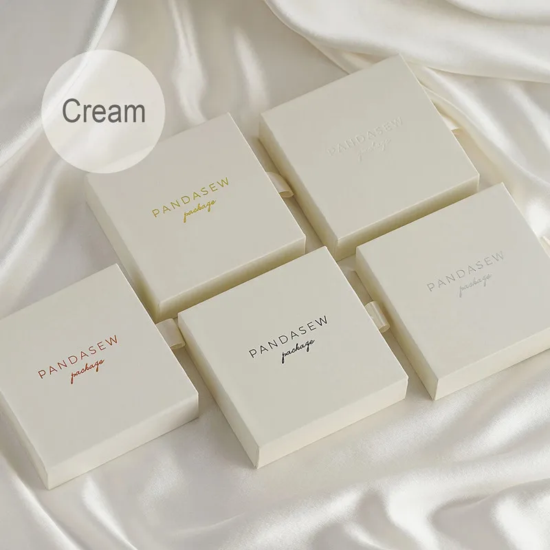 50pcs Paper box cream custom jewelry box personalized logo necklace earrings ring jewelry packaging box bulk drawer box