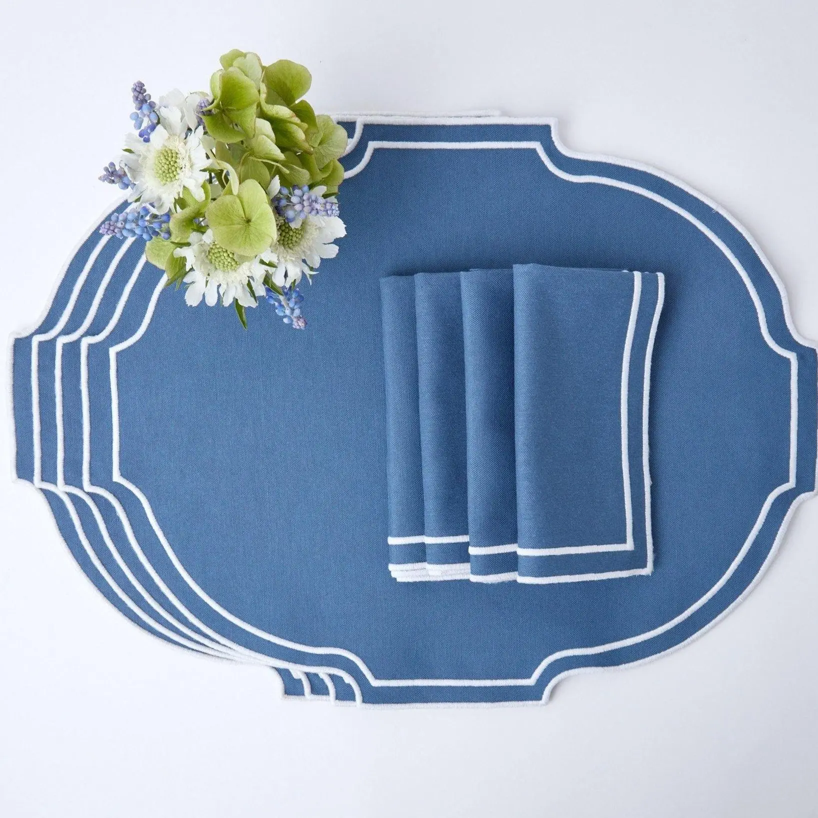 Embroidered  Special Design Blue Set dining table accessories rustic wedding dining table set luxury home decor wedding