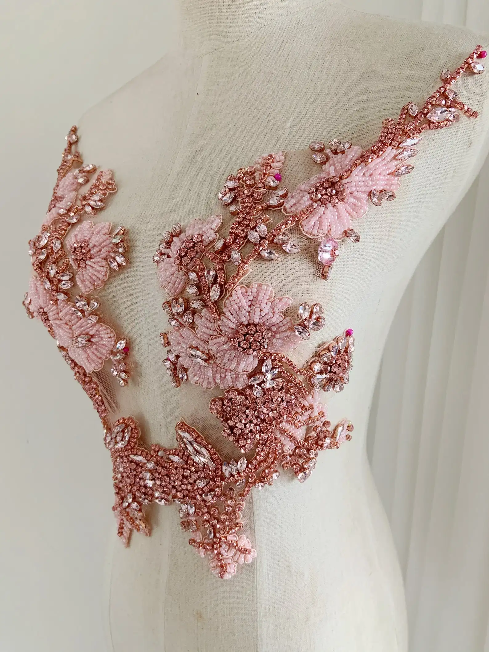 

1pair Pink Rhinestone Applique French Bead Bodice Patch Bead Applique For Couture Costume Bridal Dress Ball Gown