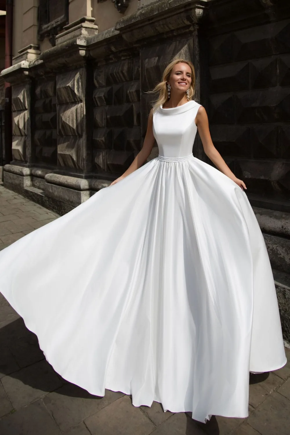 Elegante Dames Nieuwe Ivoor Wit Bruidsmeisje Avondjurk Hoge Hals Mouwloos Prom Avondjurk Robe De Soiree Femme Плать