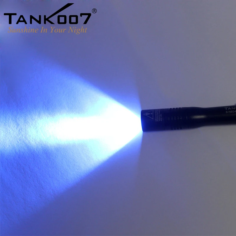 TANK007 UV 365nm مصباح ليد جيب ضوء أسود الشعلة Penlight المحمولة البسيطة المحمولة الشعلة الكاشف للكلاب البول بقع الحيوانات الأليفة