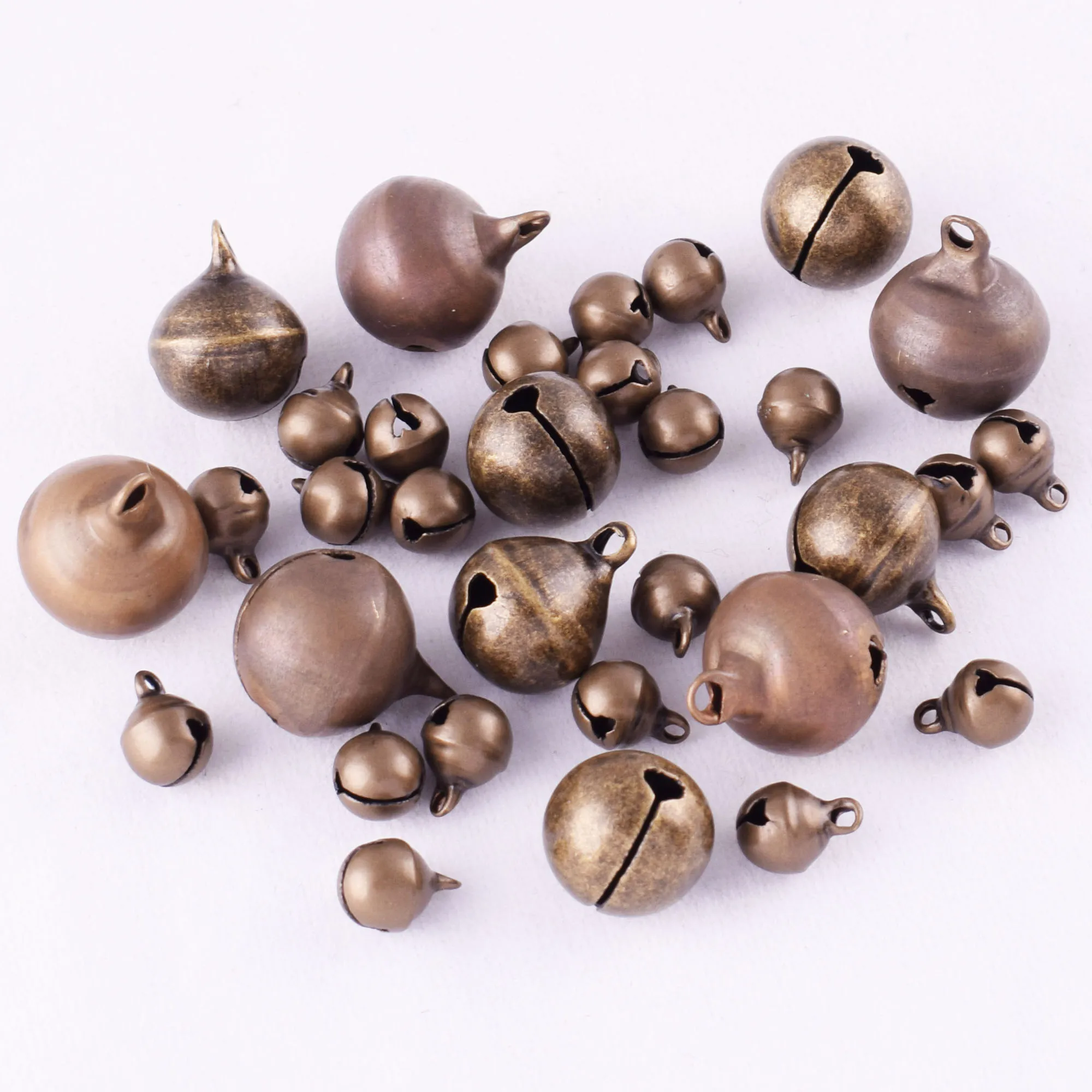 

40/100pcs Vintage Bronze Jingle Bells Christmas Bells Small Craft Bells Charming DIY Bells Ornaments for Pet Pendant Jewelry Hom