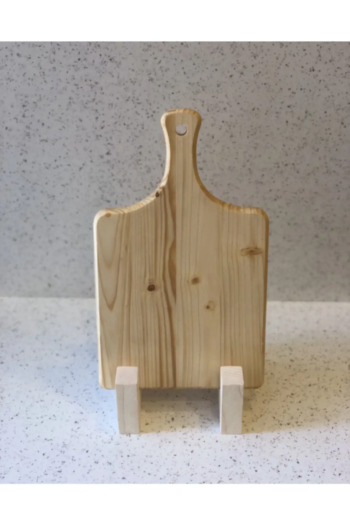 Very durable Spruce Tree Small Size Cutting Board excluding the handle Part 22x18 cm, thickness 18mm. Can not wash in the dishwasher.