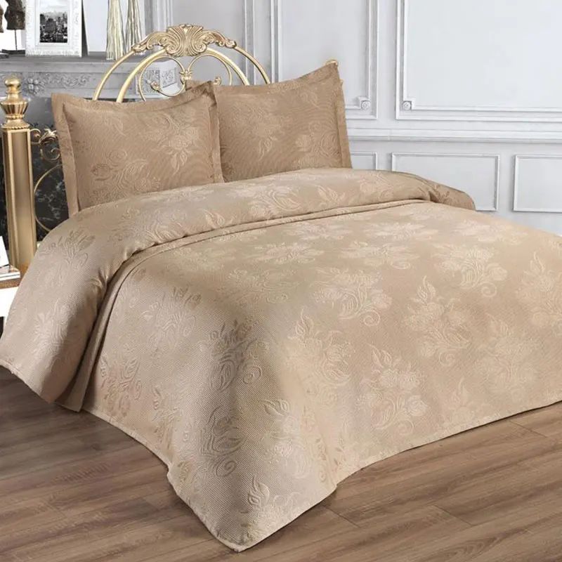 Wedding World Spring Season Stylish Luxury Double Bed Cover Set For Women Pillowcases 230*240 Cm - 4 Different Colors