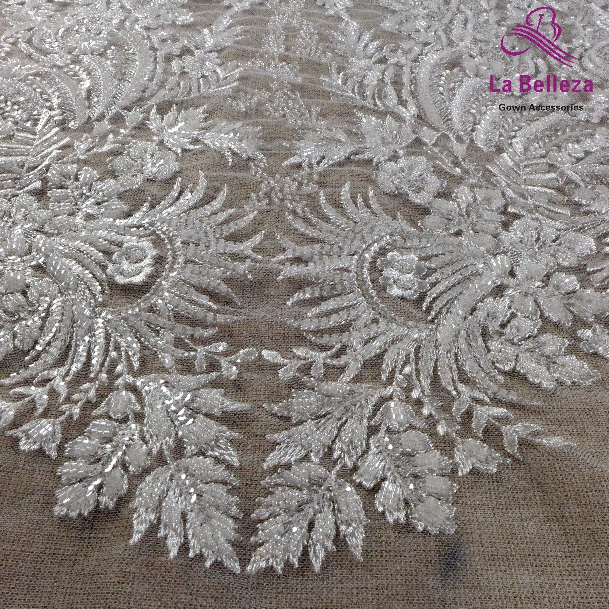 

2021 new lace fabric,1 Yard off white lace,Quality embroidery beads sequinslace fabric,nice patterns lace,good quality lace