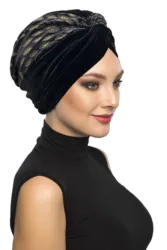 2024 New Fashion Velvet Golden Almond Pattern On Black Ready turbante Hijab Bonnet sciarpa cancro Cap prodotto speciale per le donne