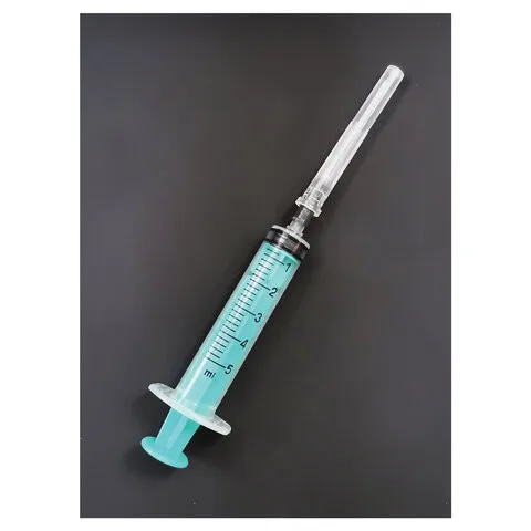 أفضل إبرة حقن 3 مكونات بسعة 5 مل: تقييم شامل لـ Syringe 3-х component Elets، 5 مل، 750 قطعة في العلبة، إبرة 0.7 × 40-22G (2000000734316)
