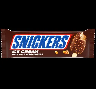 Scopri il Gelato a Stelo Snickers B: Un’Esperienza Dolce da Non Perdere